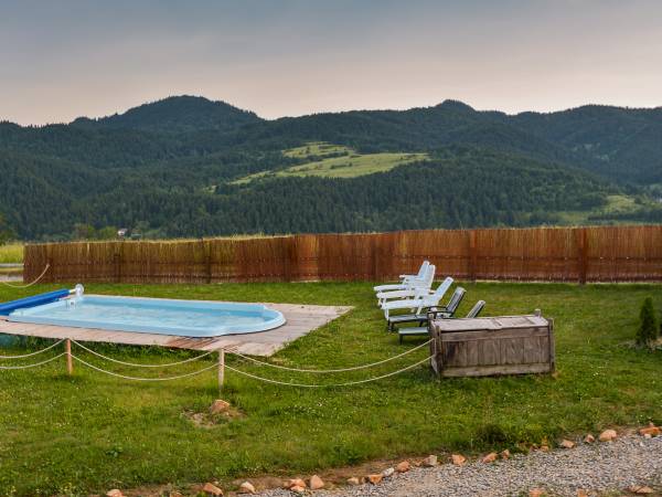 Chatki Niwki u Zbója