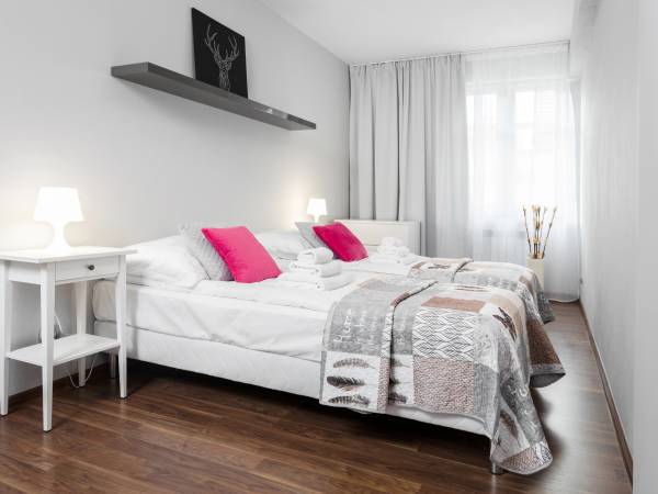 Apartament 23