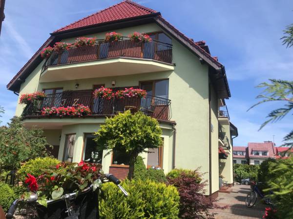 Pokoje 2 i 3-osobowe na Jaracza, Rezydencja Mielno