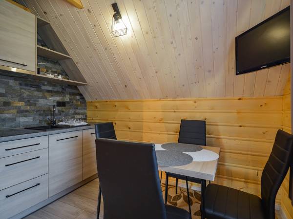 Apartament (aneks kuch)