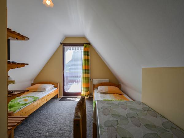 pokój 2-osobowy z łazienką