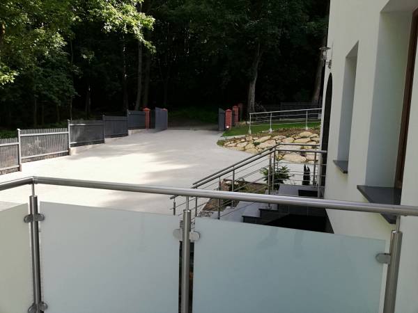 czteroosobowy apartament nr 2 z tarasem