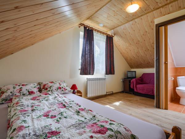 Pokój 2 osobowy z łazienką Segment-B