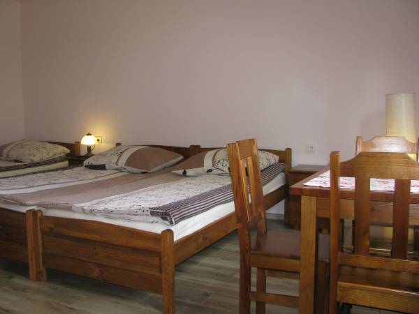 pokój trzyosobowy nr 4