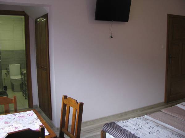 pokój trzyosobowy nr 4