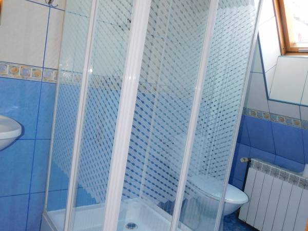 łazienka do pok. 3 os