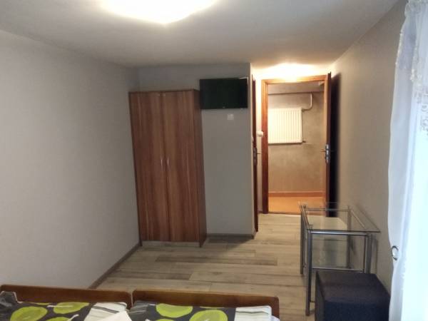 Pokój 2os na parterze