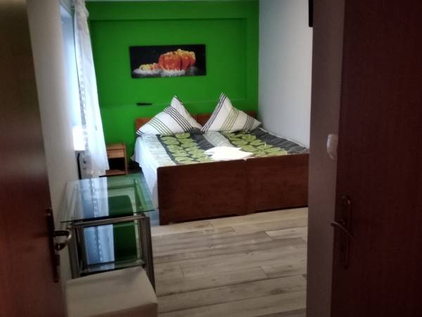 Pokój 2os na parterze