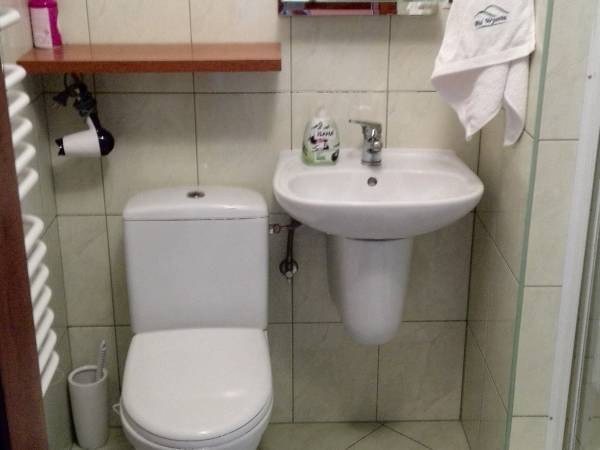 Pokoje Gościnne Pod Wysotą