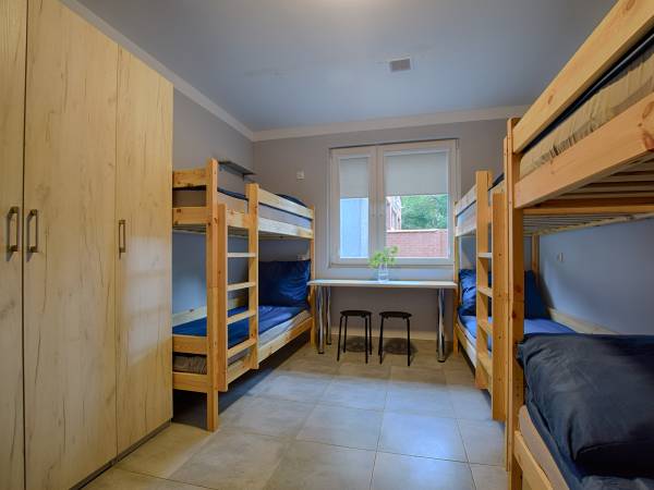 Najtańsze Noclegi Łagiewnicka 16