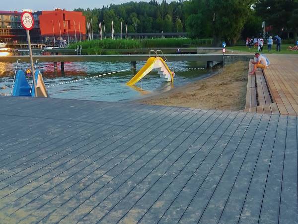 Plaża miejska - ok. 10 min. pieszo