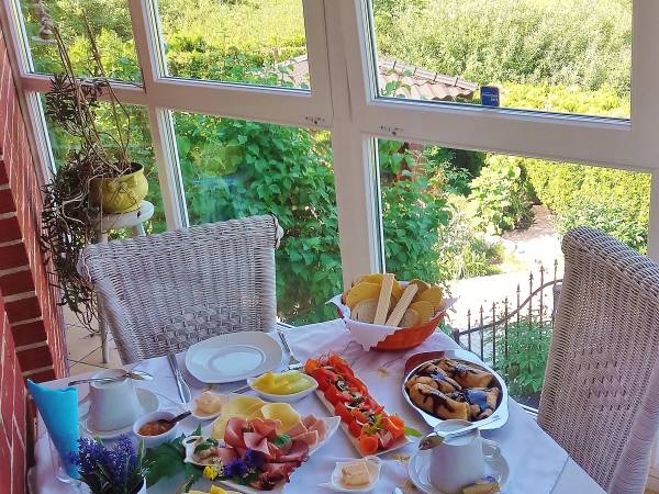 Sniadania z widokiem na mazurskie krajobrazy