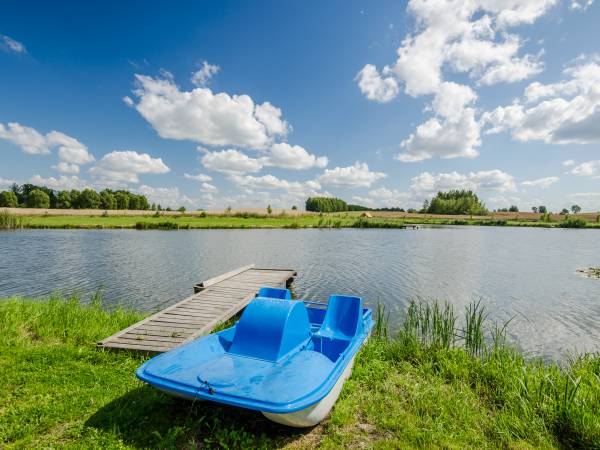 Pomost do wędkowania + rower wodny Staw o pow 1,5 ha