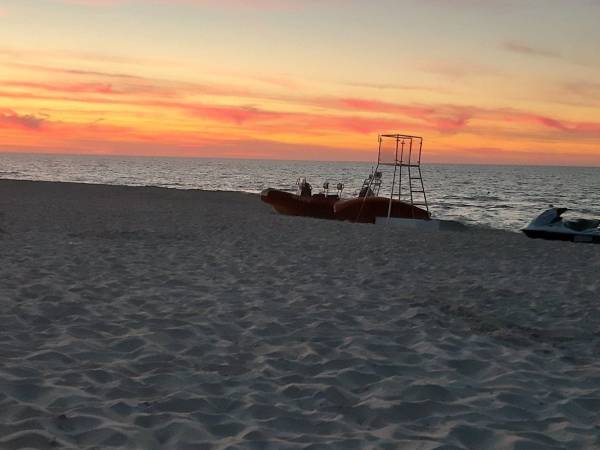 Do morza i zatoki mamy 240m