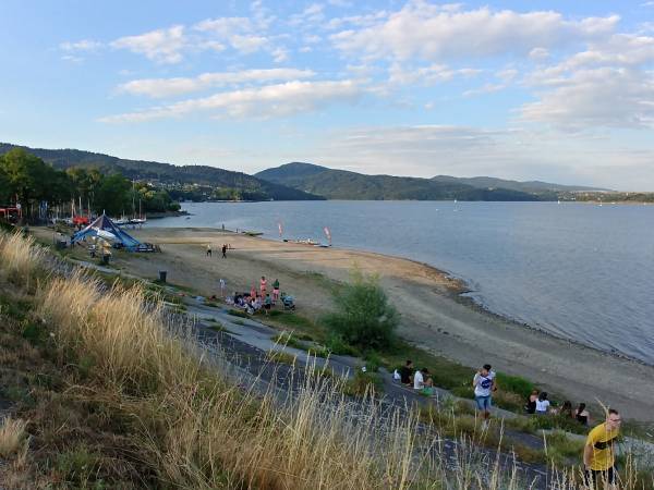 Jezioro Żywieckie ok.13 km od domków