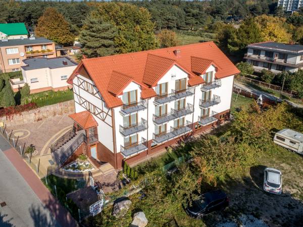 Dom Jastrzębia z drona