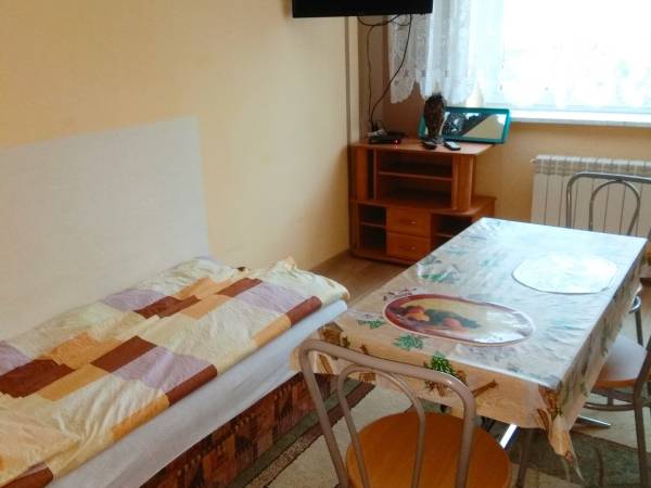 Pokoje gościnne Zdzisław Noclegi Pracownicze