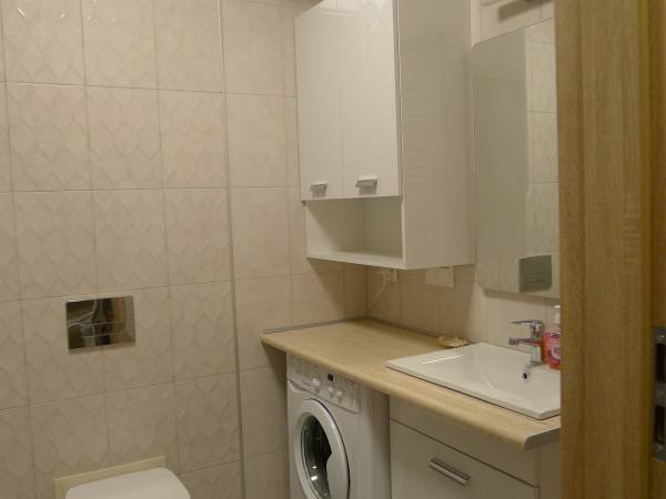 Łazienka , pralka, umywalka