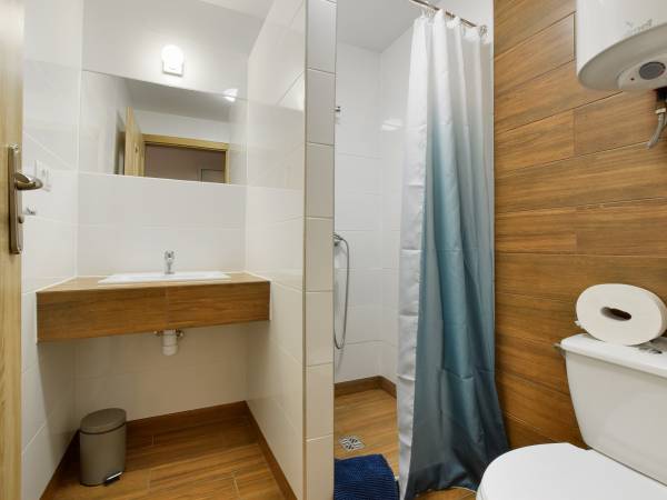 Łazienka domek nr 24 ( 8 osobowy)