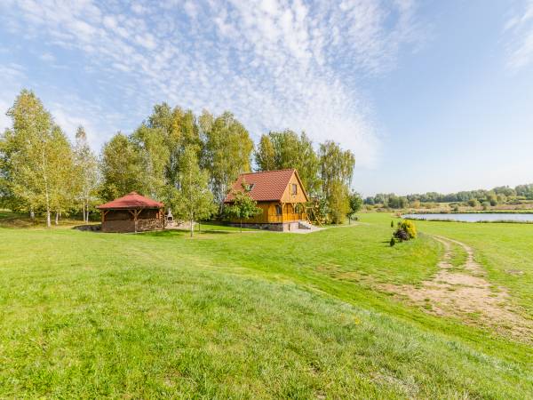 Domek 6 osobowy plus wiata na grila i ognisko