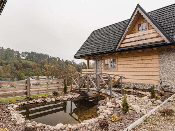 Góralskie domki pod Koronami