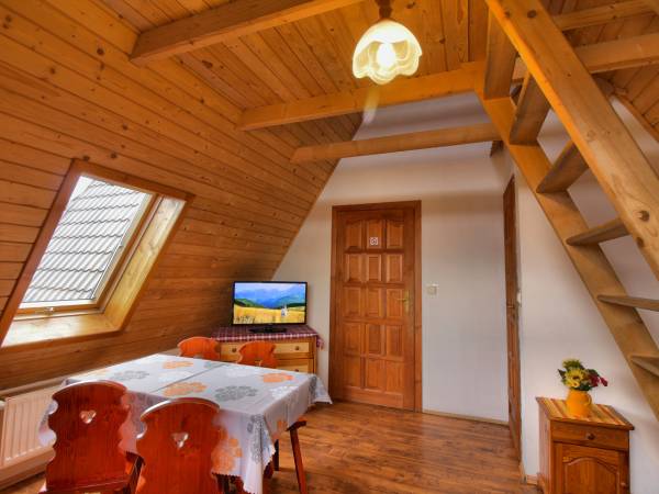 Nr 5 RYSY 2-4 osobowy