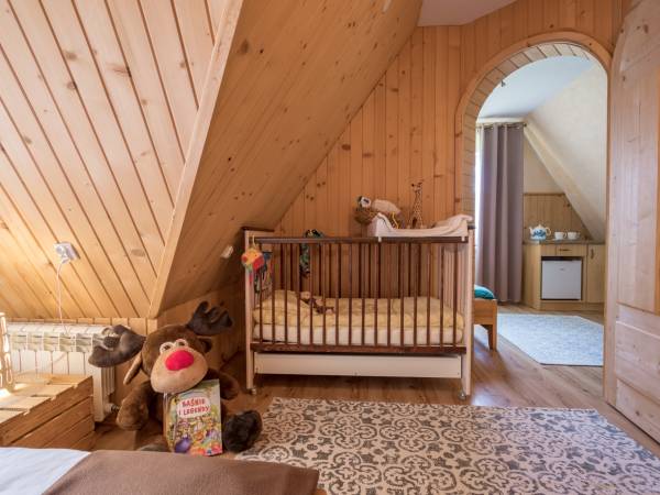 ŁÓŻECZKO Z POŚCIELĄ DZIECIĘCĄ