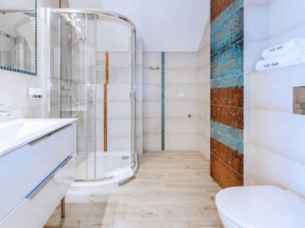 lazienka w apartamencie 4-os.