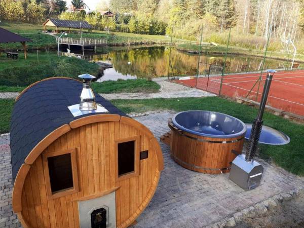 Domki nad jeziorem Ołów z własnym stawem 