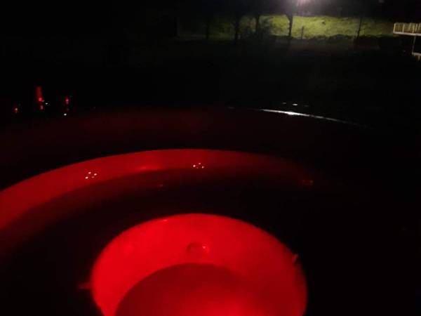 Domki nad jeziorem Ołów z własnym stawem 