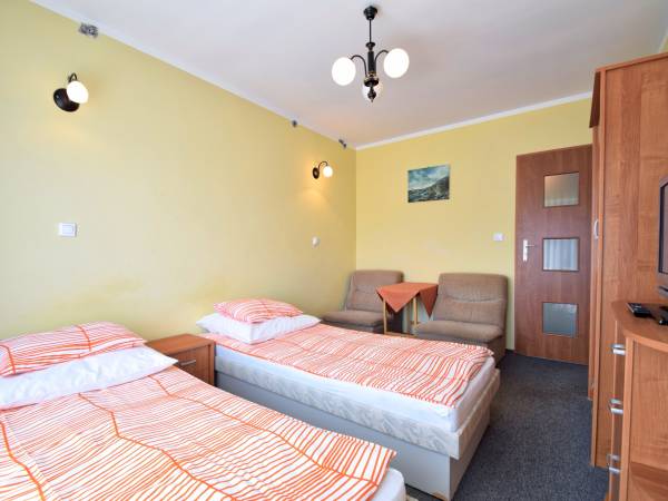pokój pomarańczowy 2 osobowy