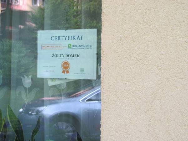 Apart Żółty Domek