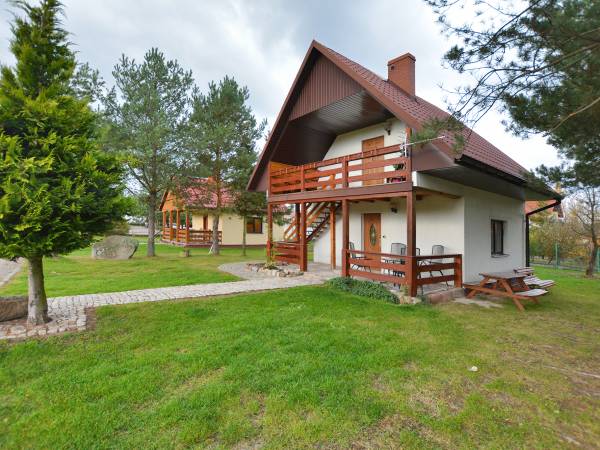 Domek Brązowy (2-3) 