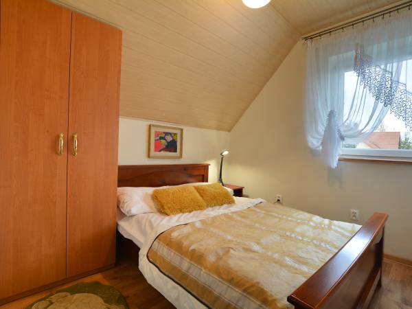 Sypialnia - Domek Brązowy (3) -