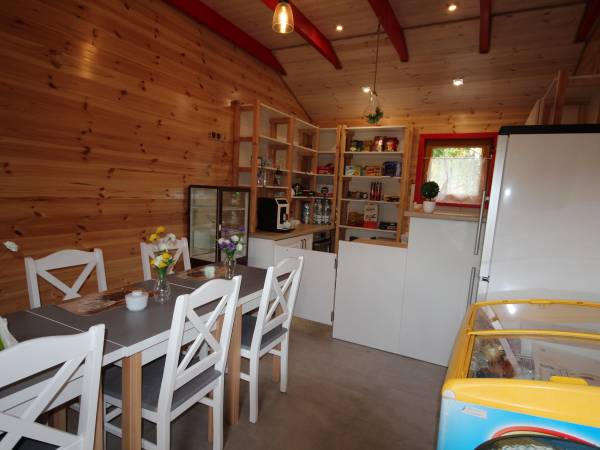 Domki pod lasem blisko morza, Sztutowo