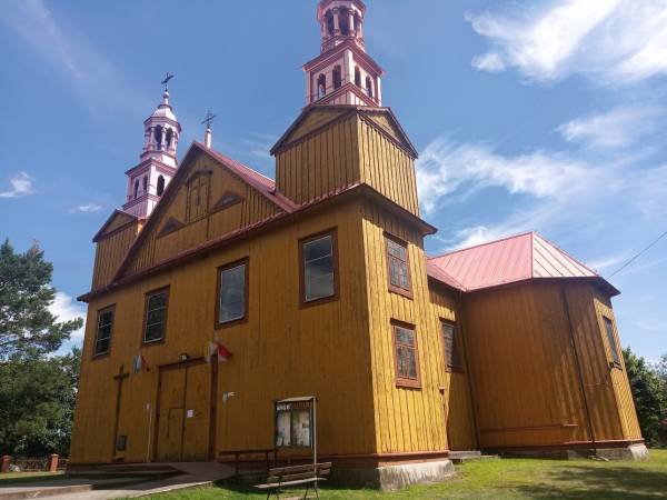 kościółek w Dąbrówce