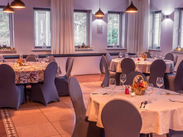 Tailor Hotel Sport & Conference