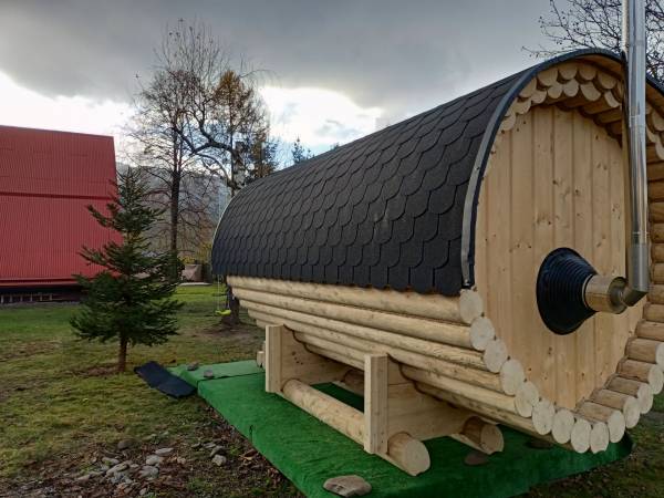 Sauna opalana drewnem