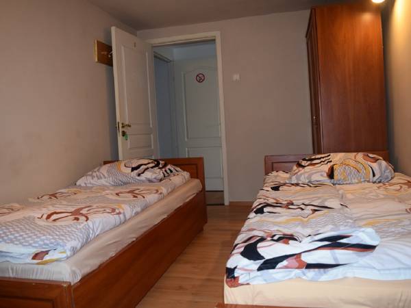 dwójka na parterze z minitarasem