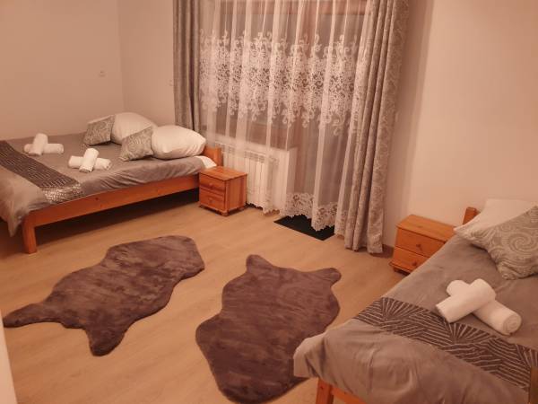 pokój 3 lub 4 osobowy