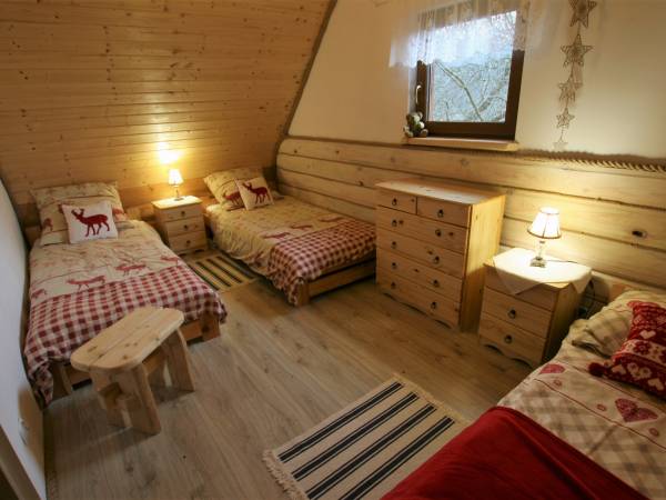 DOMEK URSA SYPIALNIA 1