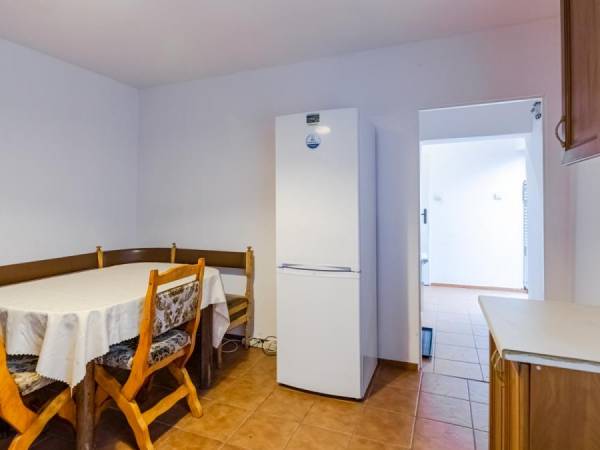 Mieszkanie 8- osobowe