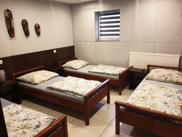 KINGASERWIS Pokoje do wynajęcia