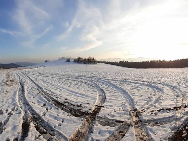 Przełęcz pod Długotką 630 m