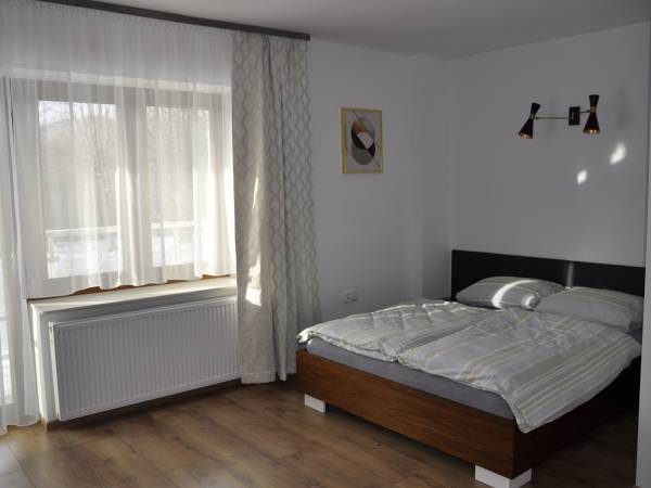 (pokój nr 2) pokój 2 osobowy z dostawką 1 piętro (2)