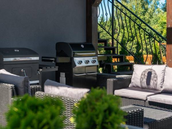 Taras przy kuchni letniej