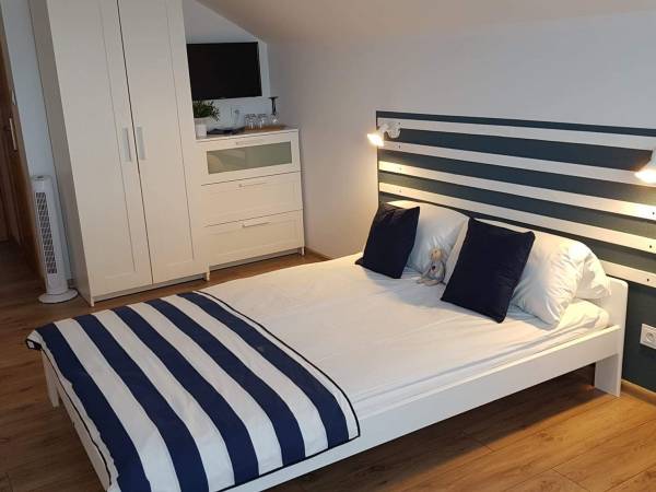 Pokoje gościnne / apartamenty Monika Budda