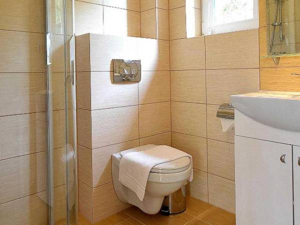 Łazienka apartamentu 4 osobowego