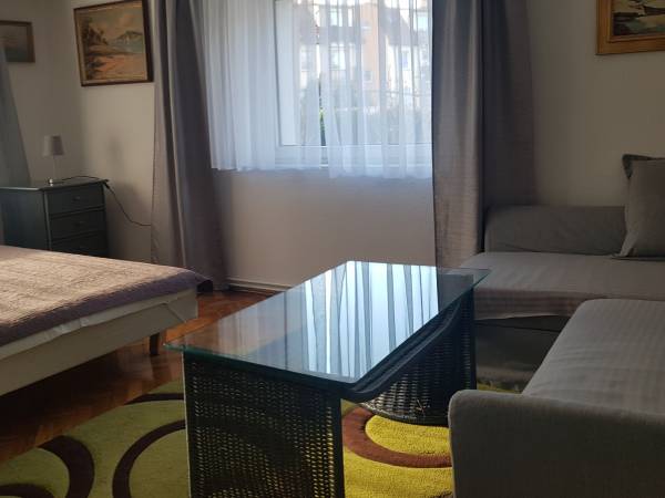 Jaga-mieszkanie 2- pokojowe