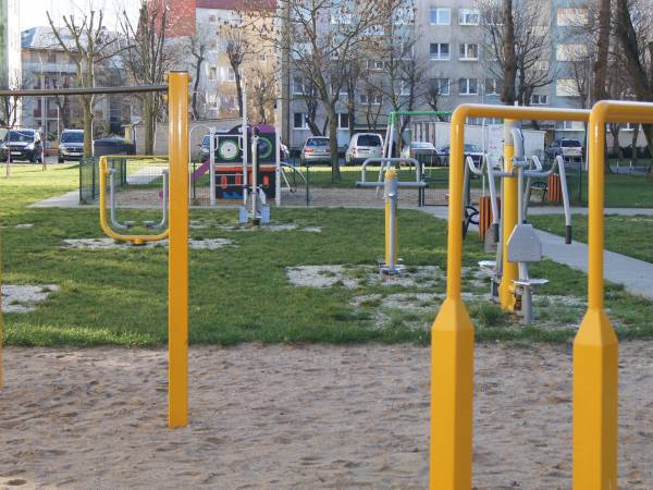 Wczasowa 5 i 7 - mini siłownia